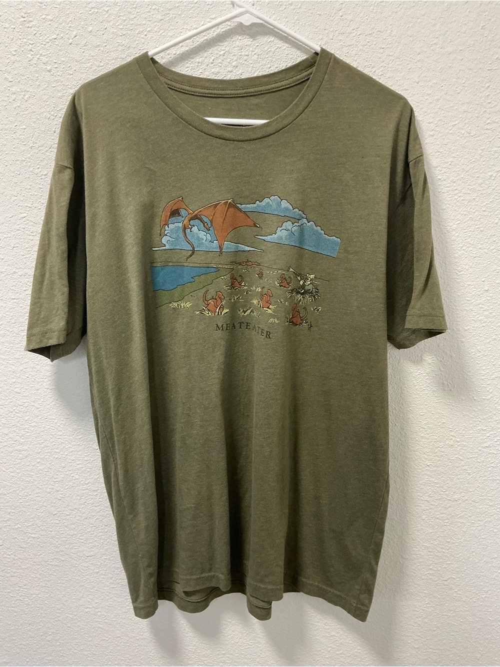 Meateater T Shirt Men’s Heather Green Dragon Pterodactyl Hunting Graphic Tee